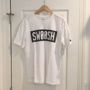 Nike Swoosh T-Shirt